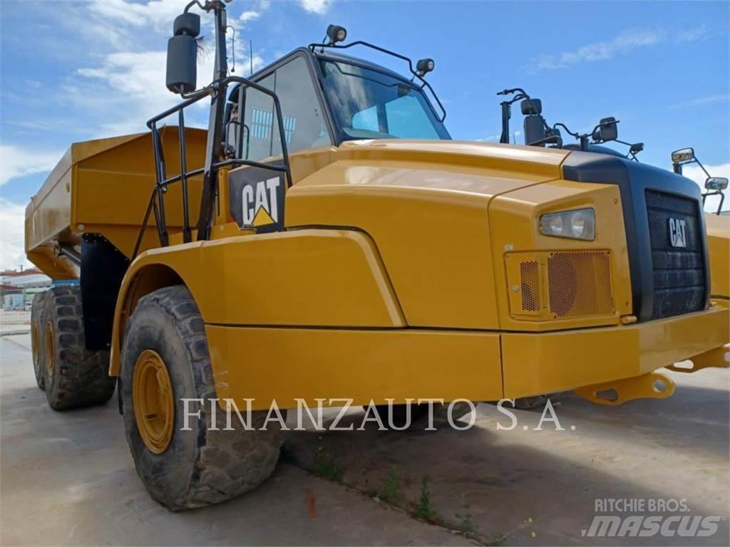 CAT 745 Caminhões articulados