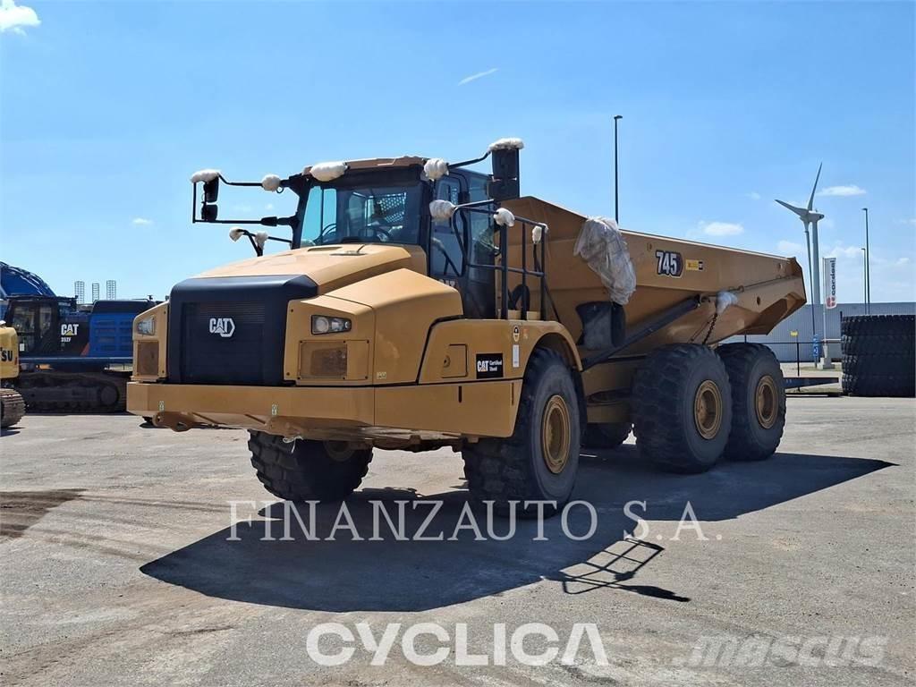 CAT 745 Caminhões articulados
