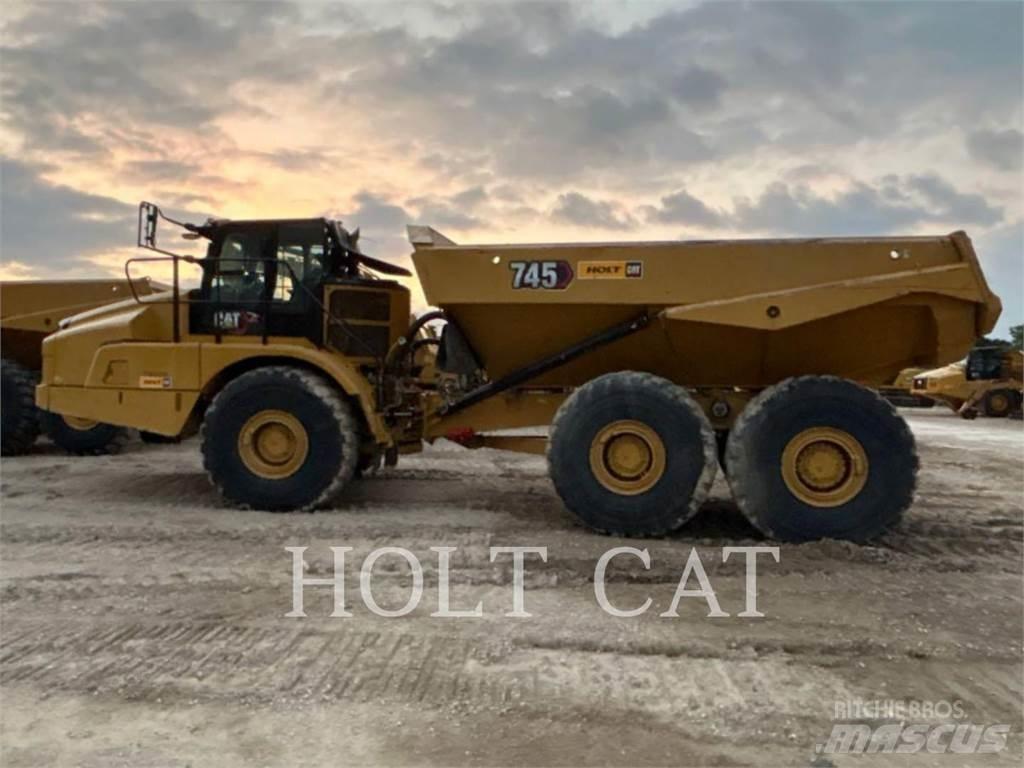 CAT 745 Caminhões articulados