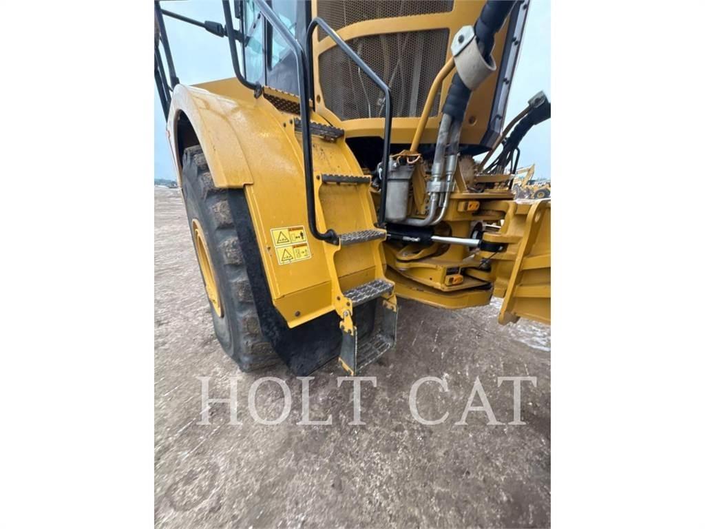 CAT 745 Caminhões articulados