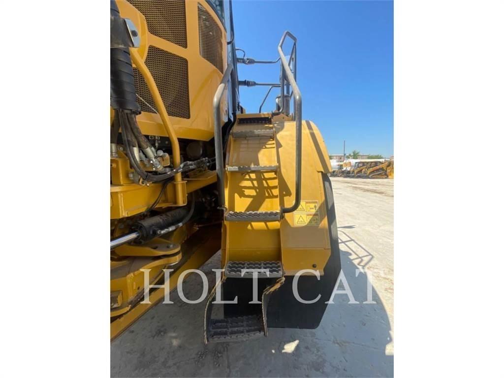 CAT 745 Caminhões articulados