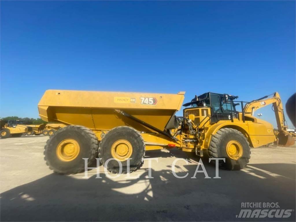 CAT 745 Caminhões articulados