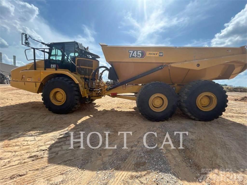 CAT 745 Caminhões articulados