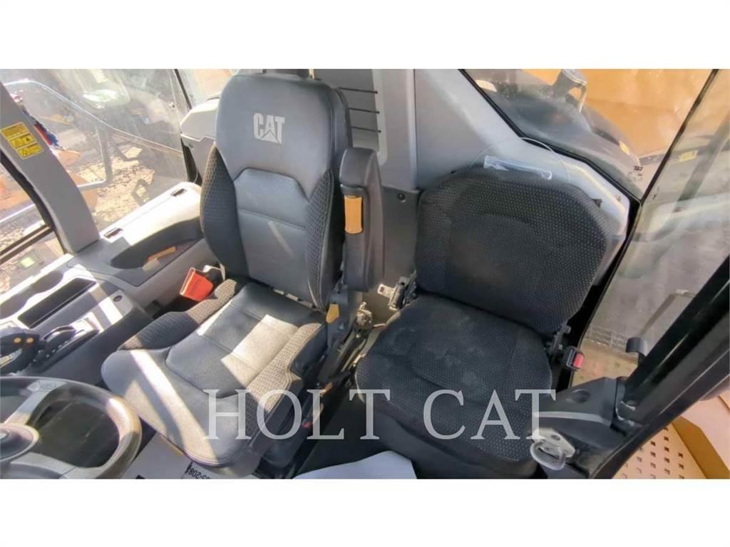 CAT 745 Caminhões articulados