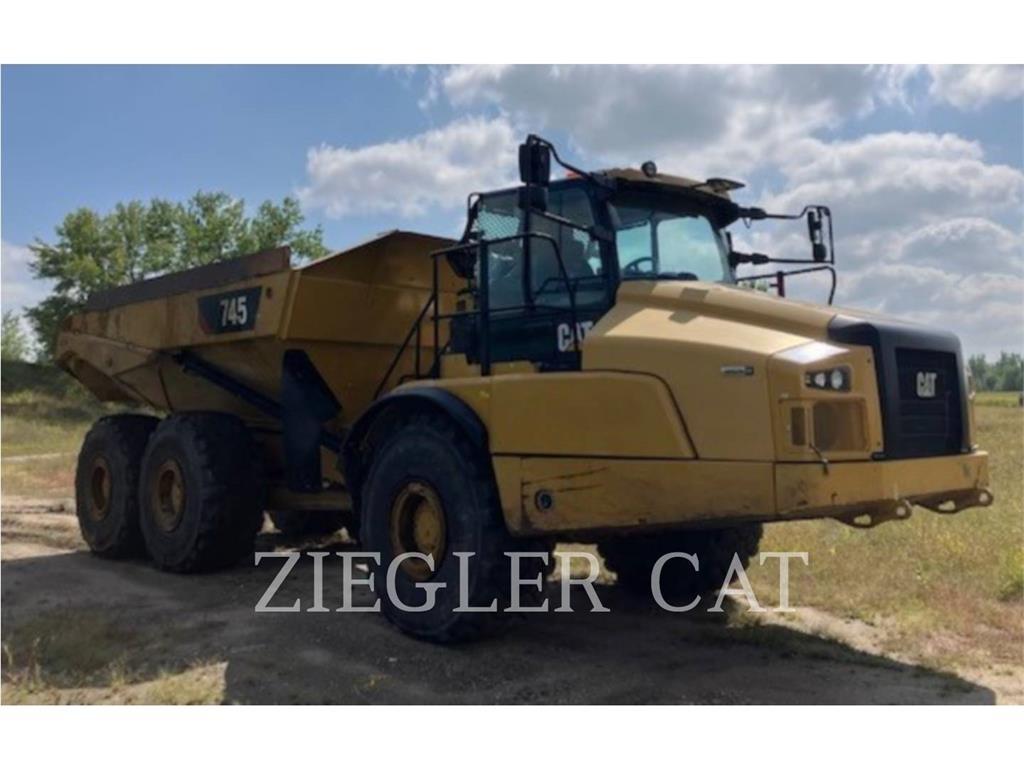 CAT 745 Caminhões articulados