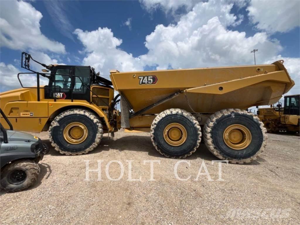 CAT 745 Caminhões articulados