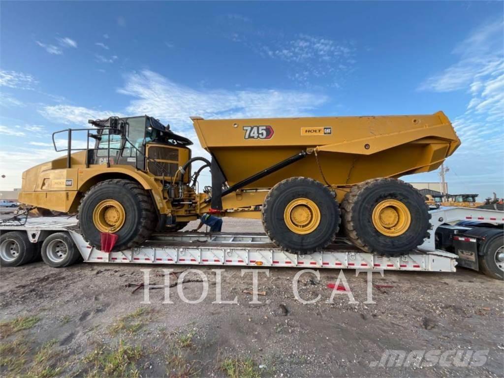 CAT 745 Caminhões articulados
