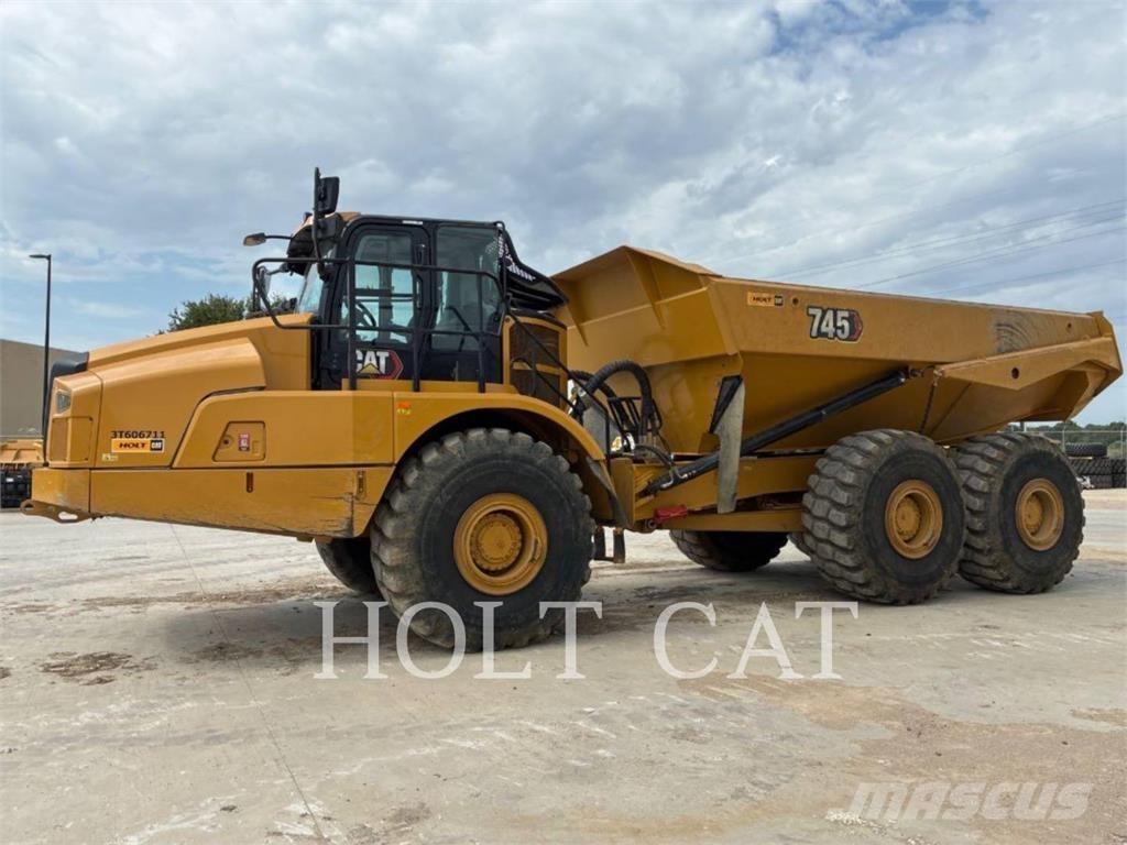 CAT 745 Caminhões articulados