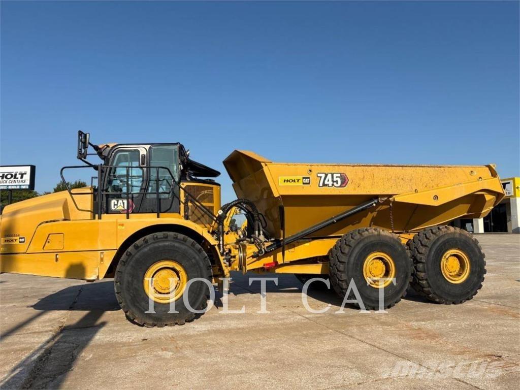 CAT 745 Caminhões articulados