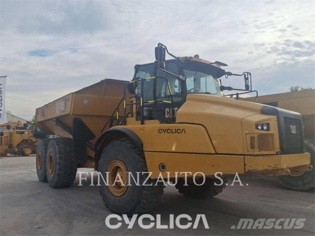 CAT 745 Caminhões articulados