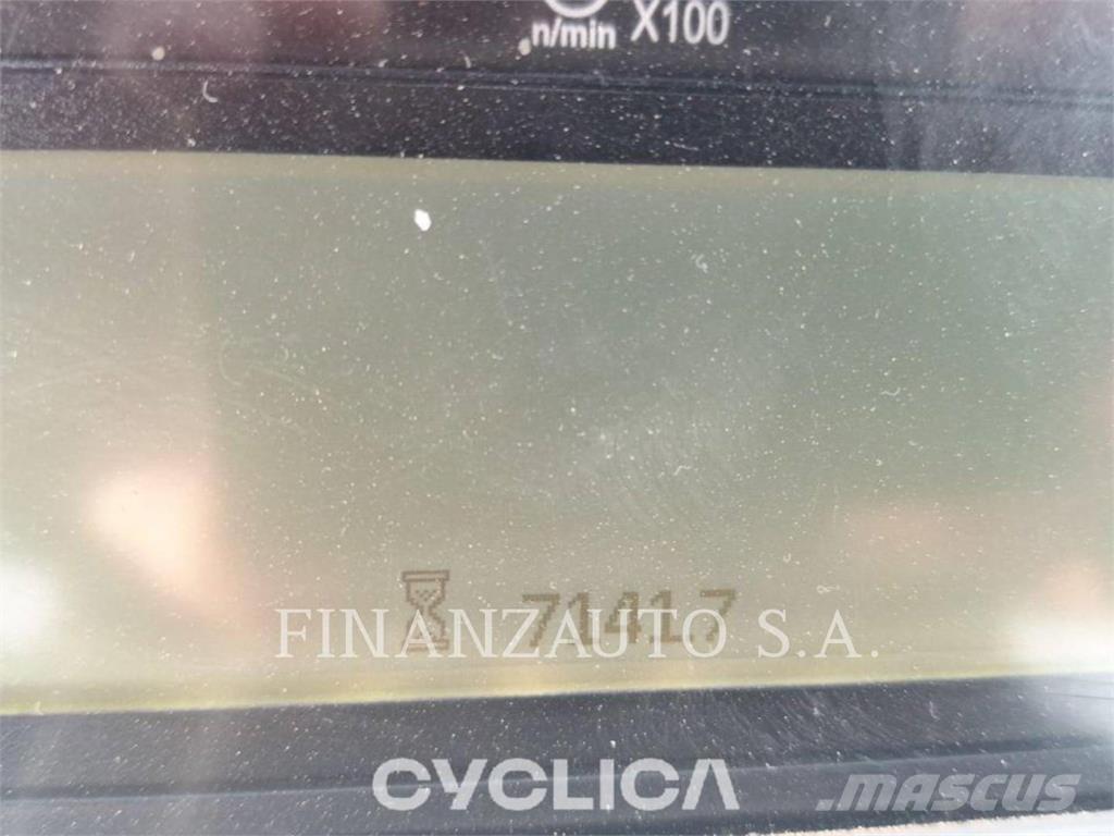 CAT 745 Caminhões articulados