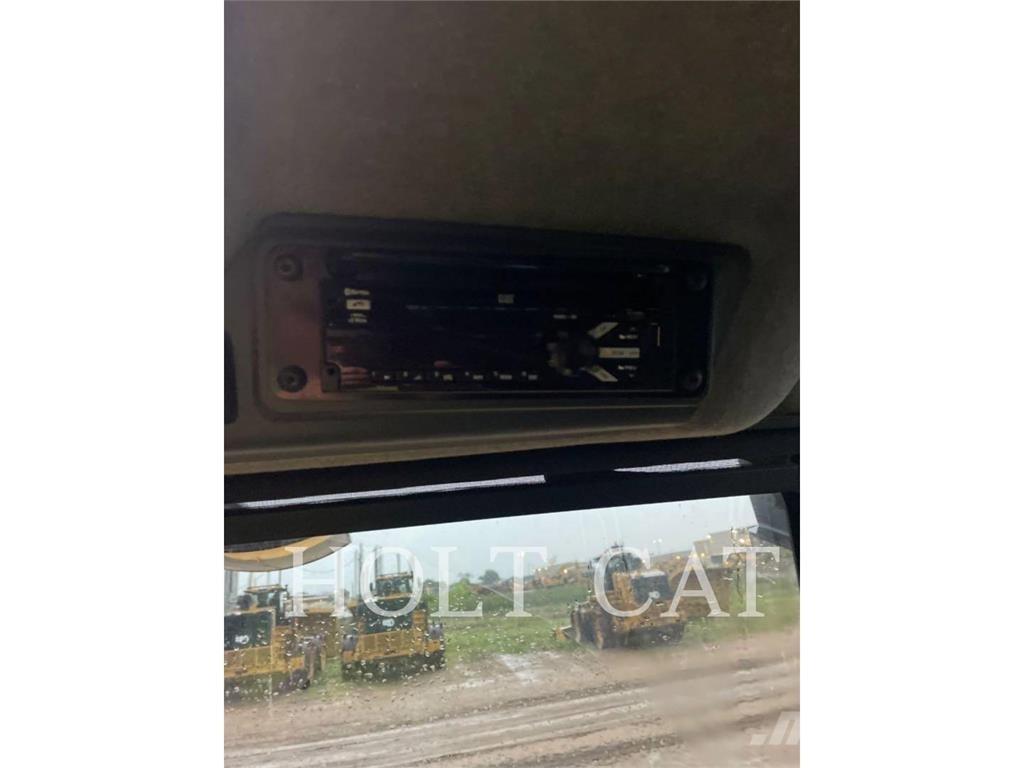 CAT 745 Caminhões articulados