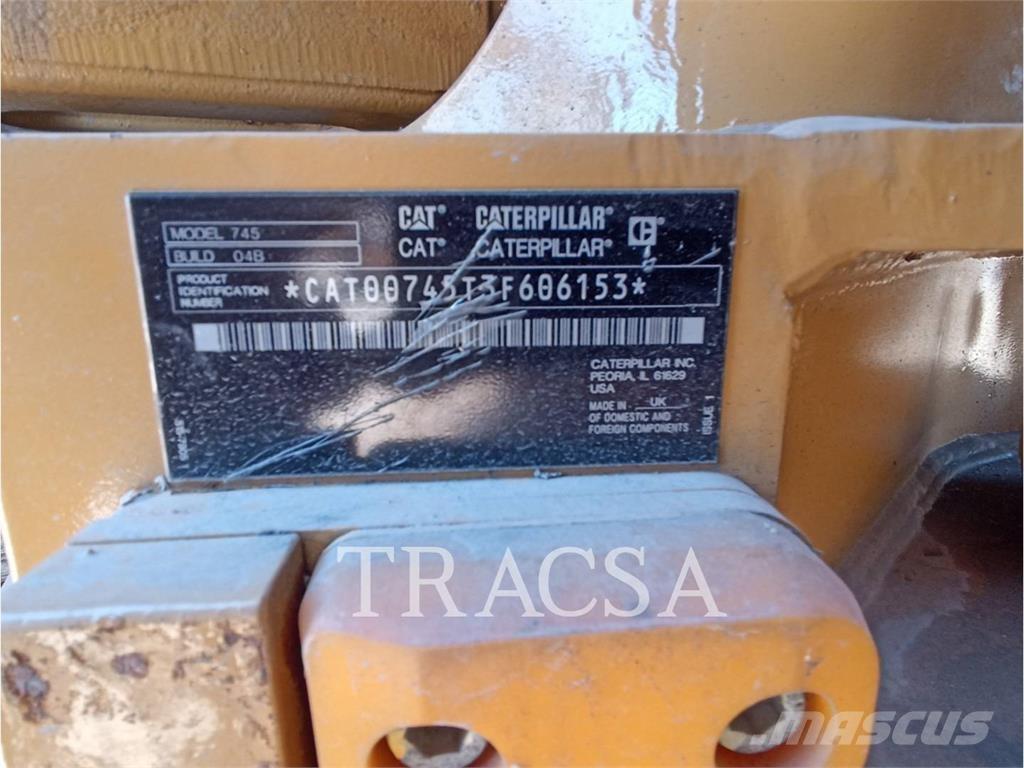 CAT 745 Caminhões articulados