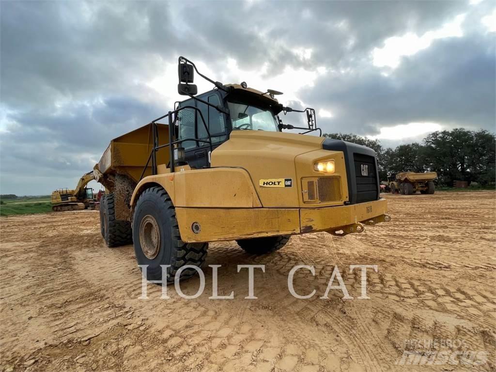 CAT 745-04 Caminhões articulados