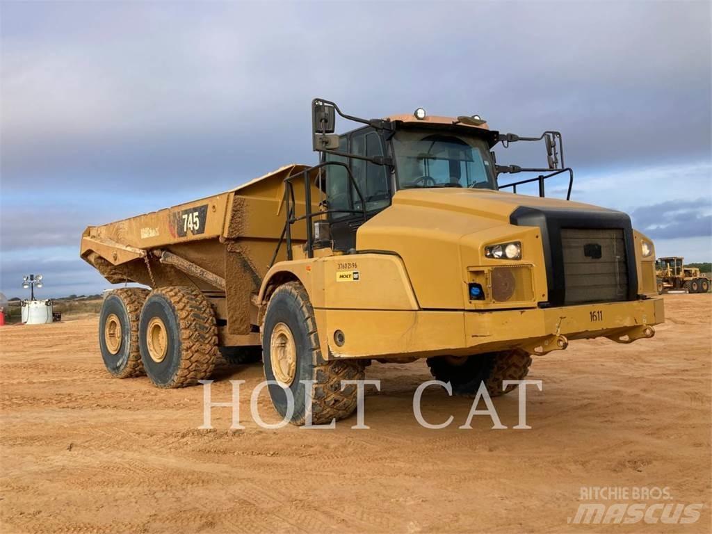 CAT 745-04 Caminhões articulados
