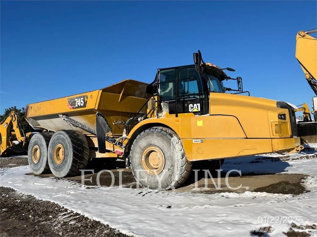 CAT 745-04 Caminhões articulados