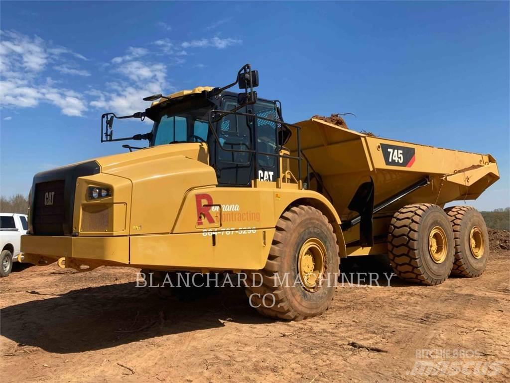 CAT 745-04 Caminhões articulados