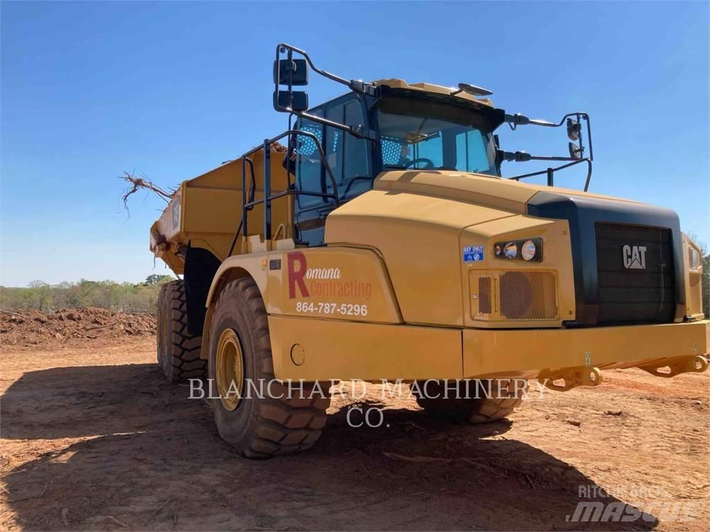 CAT 745-04 Caminhões articulados