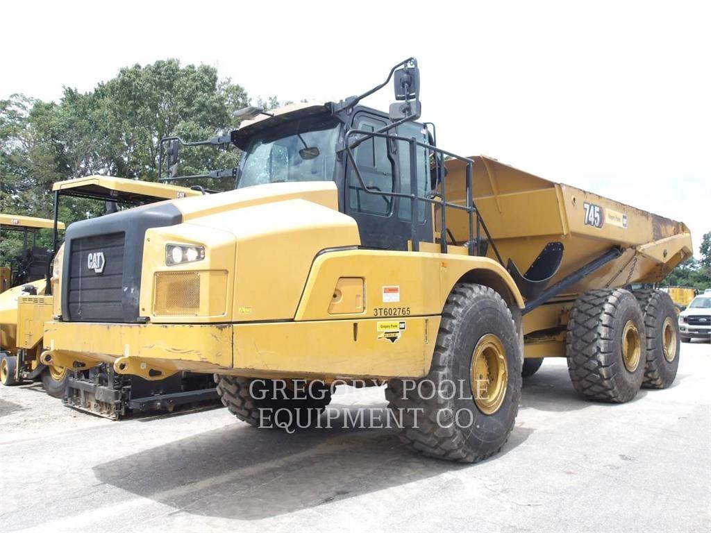 CAT 745-04 Caminhões articulados