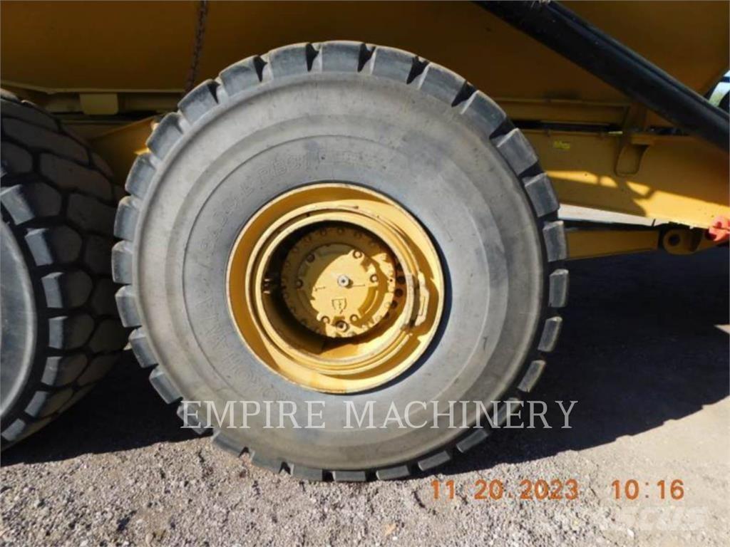 CAT 745-04 Caminhões articulados
