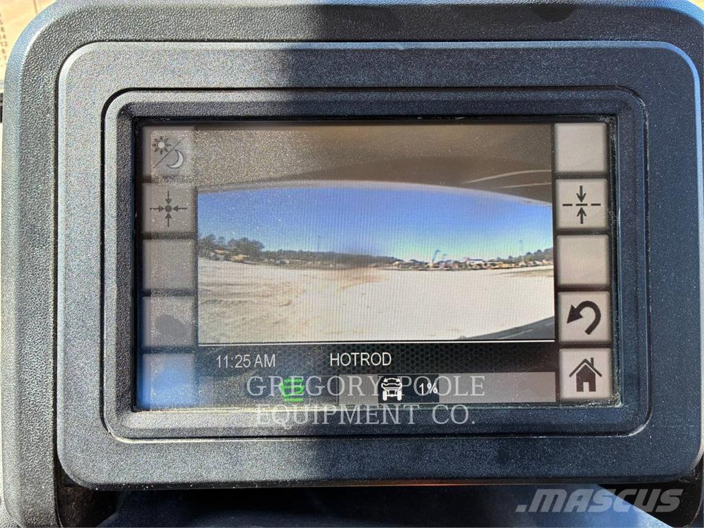 CAT 745-04 Caminhões articulados