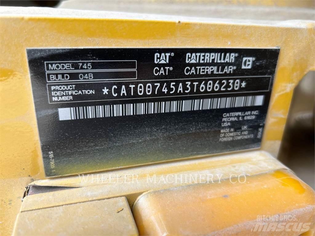 CAT 745 TG Caminhões articulados