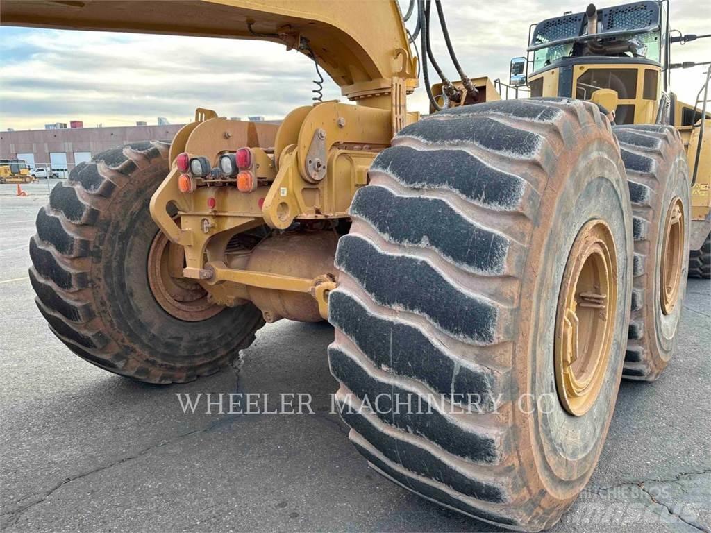 CAT 745 W/PAN Caminhões articulados