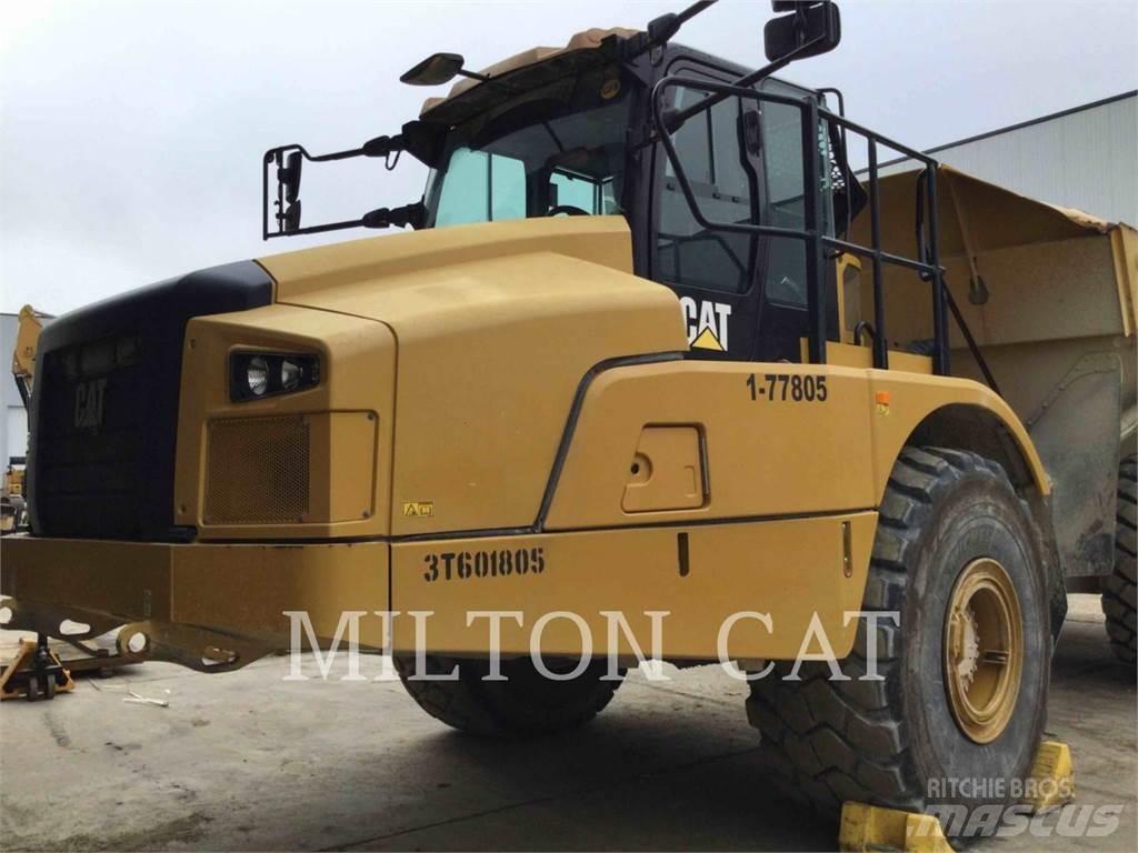 CAT 74504 Caminhões articulados