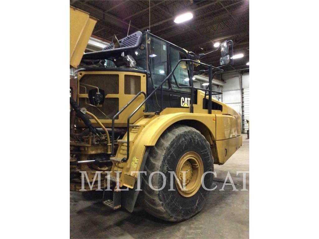 CAT 74504 Caminhões articulados