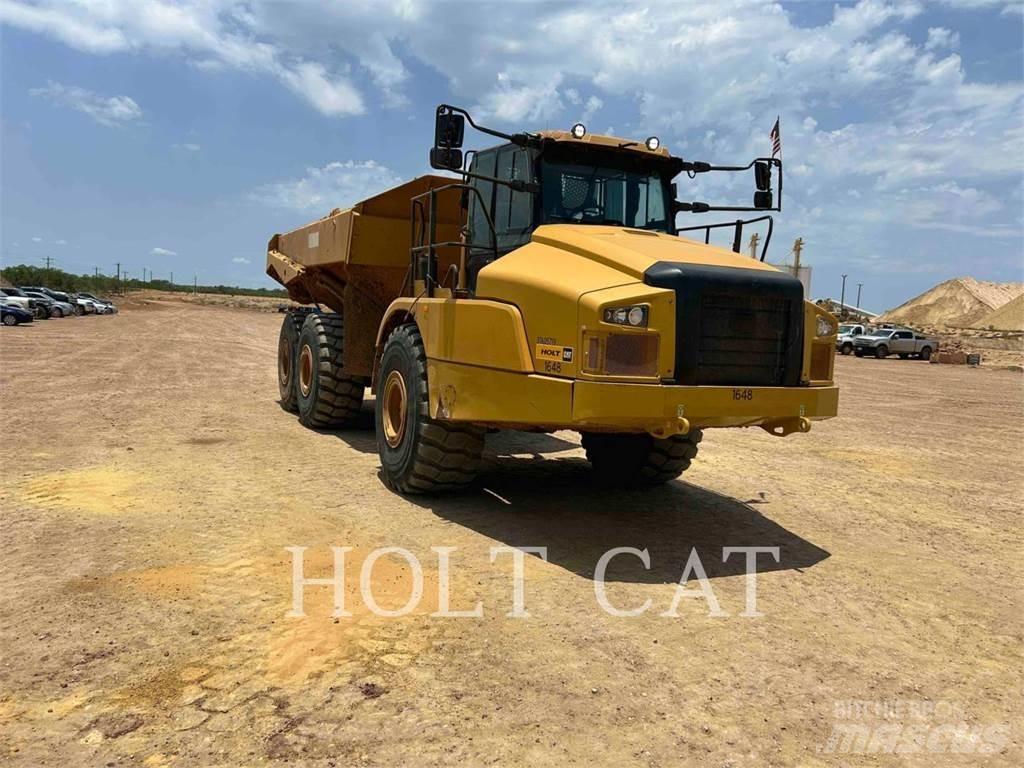 CAT 74504 Caminhões articulados