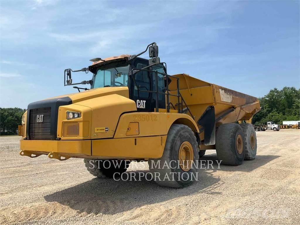 CAT 74504 Caminhões articulados