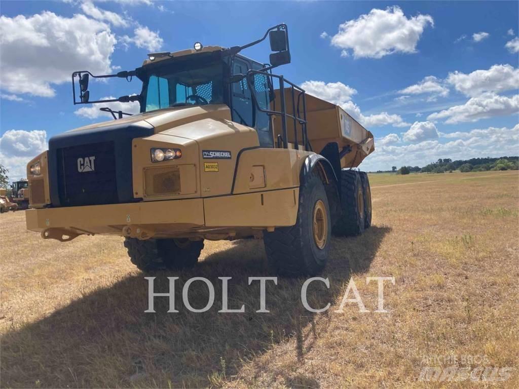 CAT 74504 Caminhões articulados