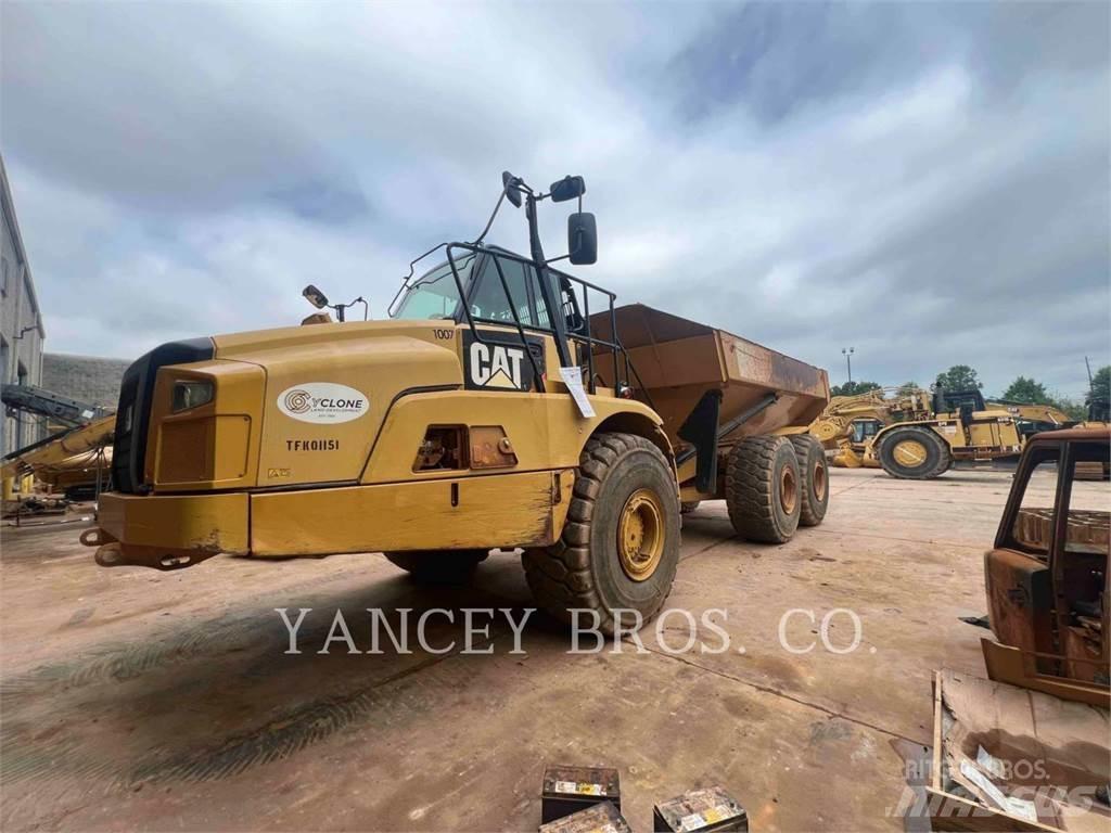 CAT 745C Caminhões articulados