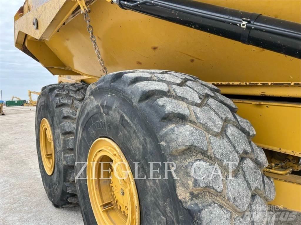 CAT 745C Caminhões articulados