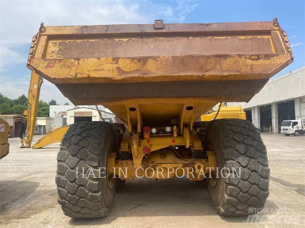 CAT 745C Caminhões articulados