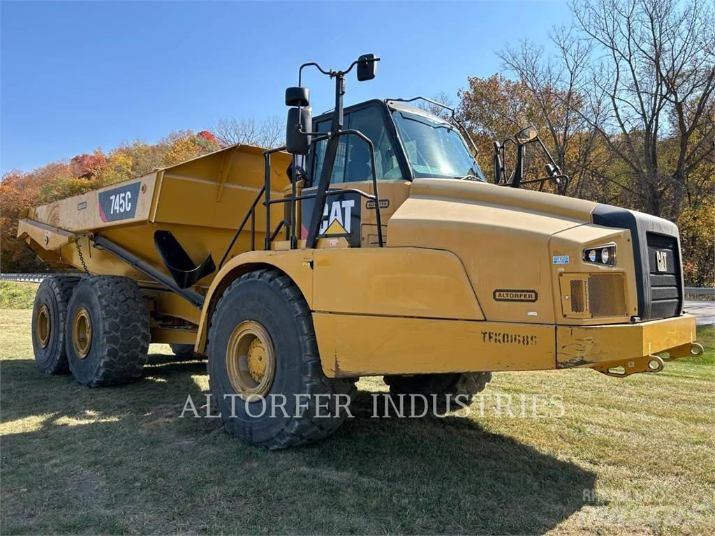 CAT 745C Caminhões articulados