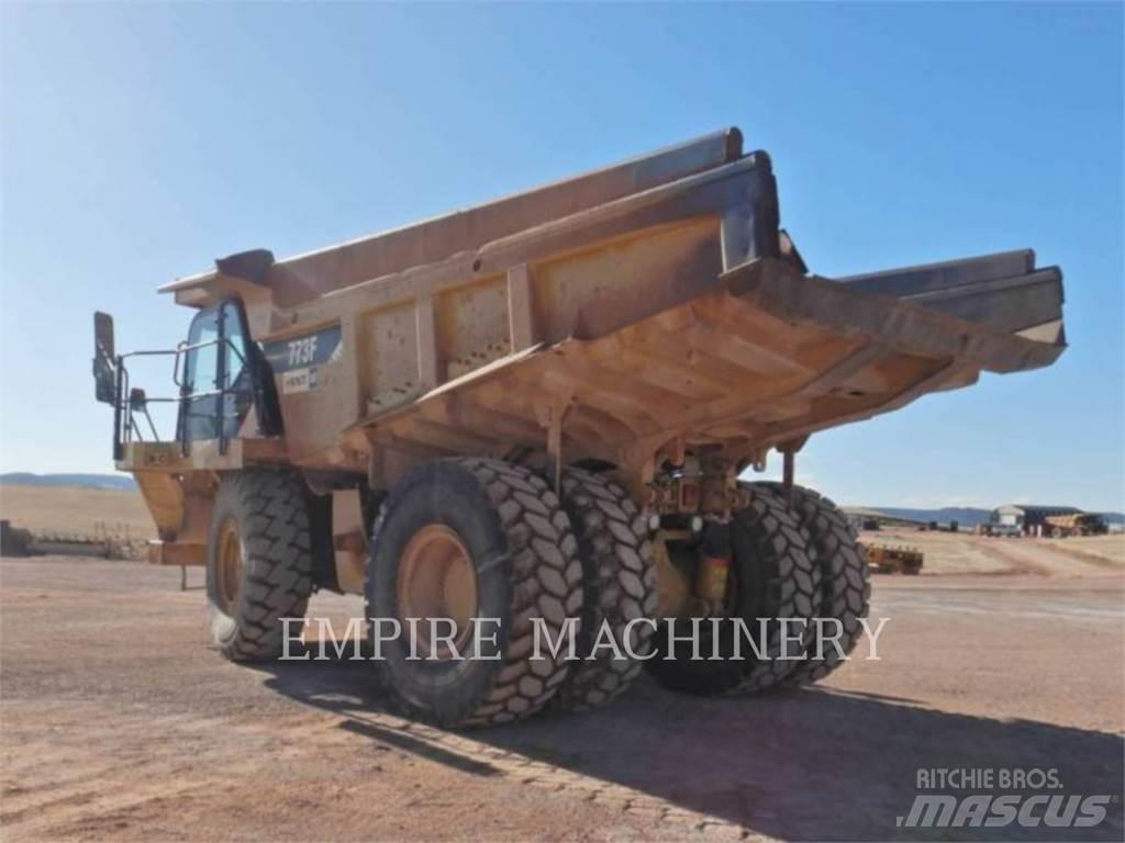 CAT 773F Caminhões articulados