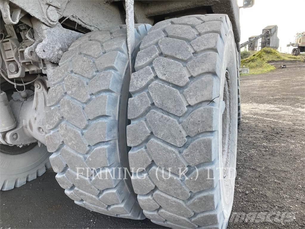 CAT 775D Caminhões articulados