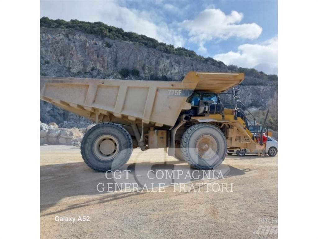 CAT 775F Caminhões articulados