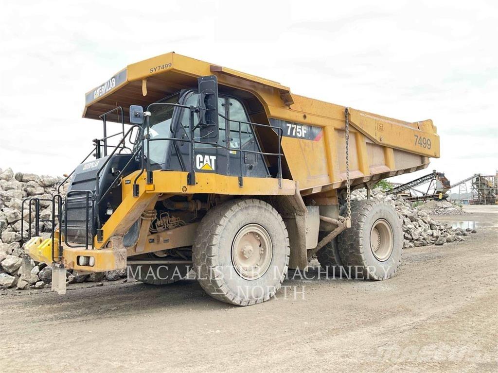 CAT 775F Caminhões articulados