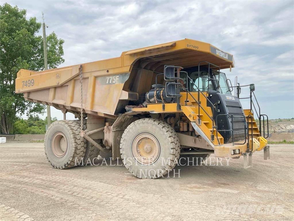 CAT 775F Caminhões articulados