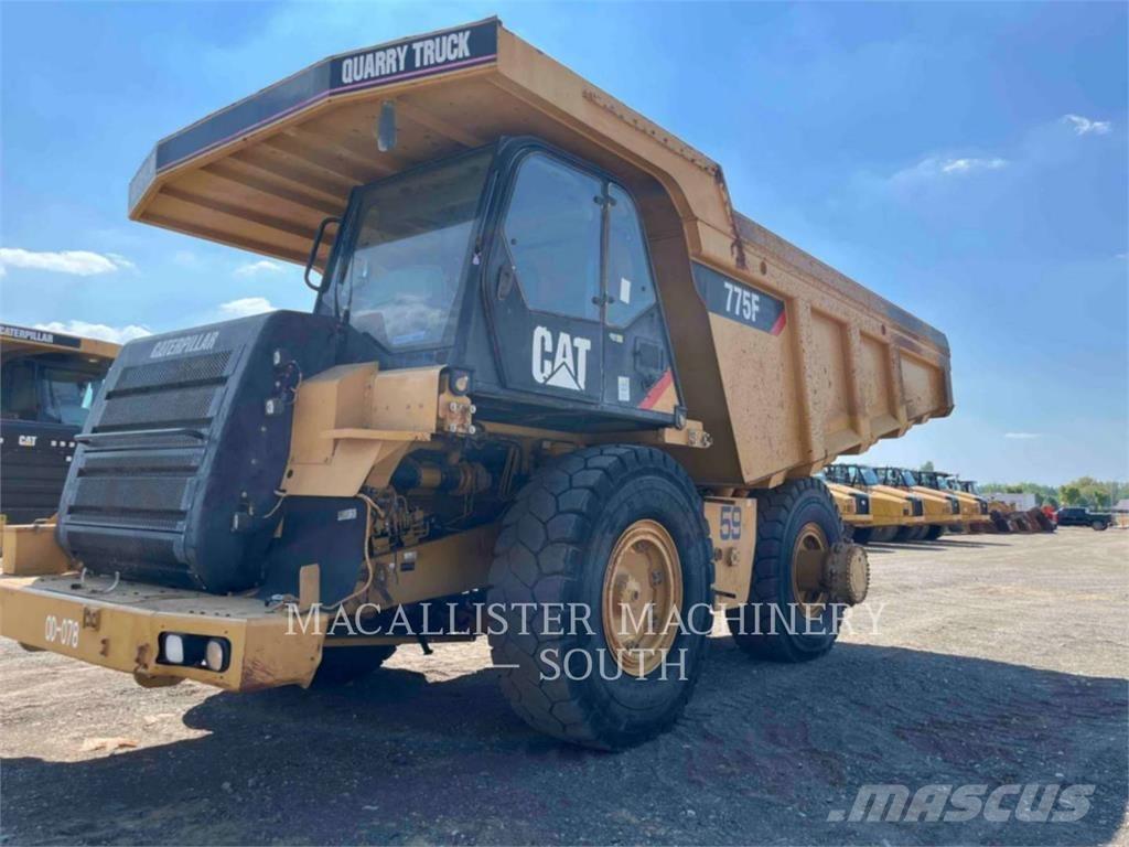 CAT 775F Caminhões articulados