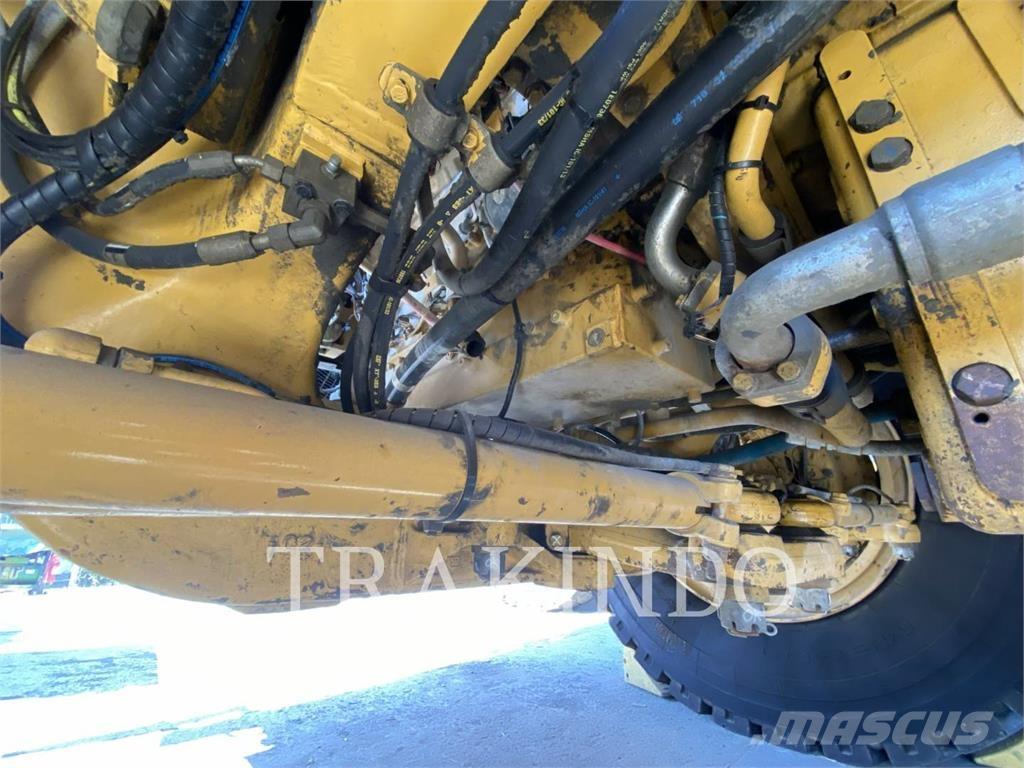 CAT 777E Caminhões articulados