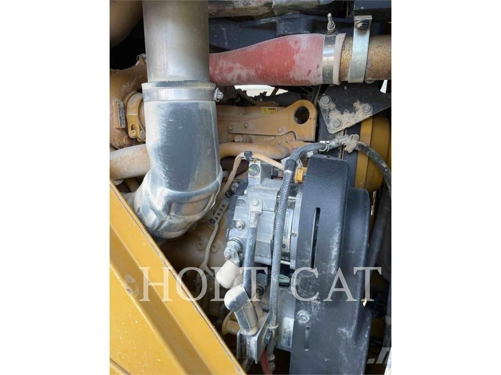 CAT 815 Compactadores para terra