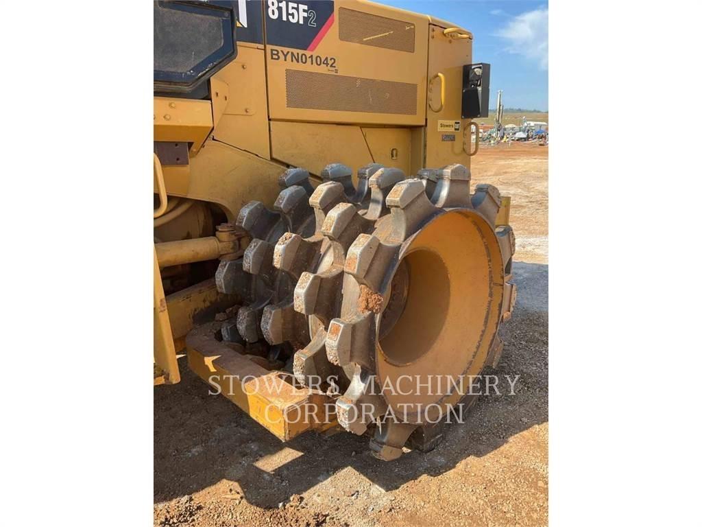 CAT 815F Compactadores para terra