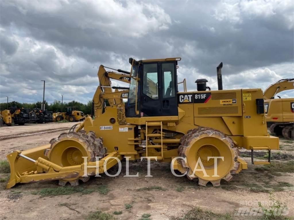 CAT 815F Compactadores para terra