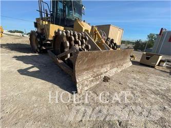CAT 815F Compactadores para terra