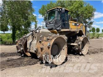 CAT 826K Compactadores para terra