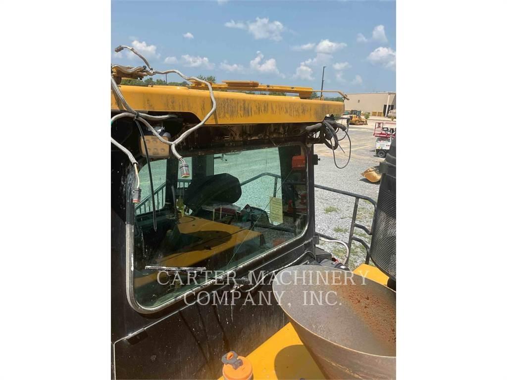 CAT 826K Compactadores para terra