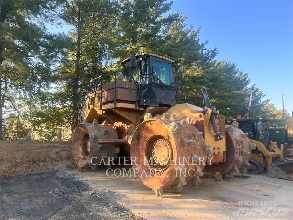 CAT 826K Compactadores para terra